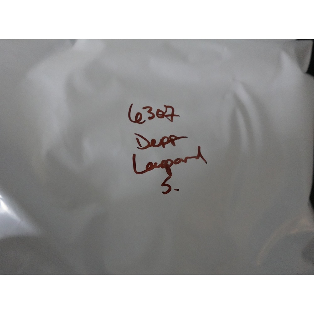 Def Leppard‎ Leopard Lightning Bolt Graphic T Shirt Black Size Small - Picture 6 of 6